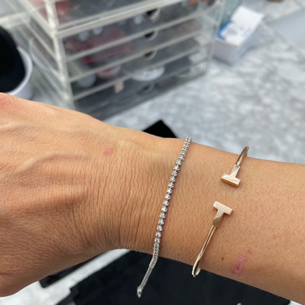 SOLD Tiffany T narrow wire bracelet in 18k Rose Gold